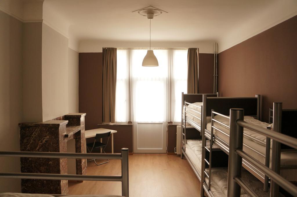 Es Hostel Saint-Gilles Εξωτερικό φωτογραφία