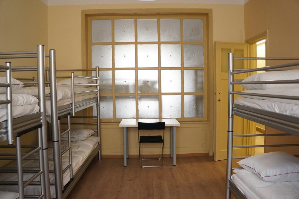Es Hostel Saint-Gilles Εξωτερικό φωτογραφία