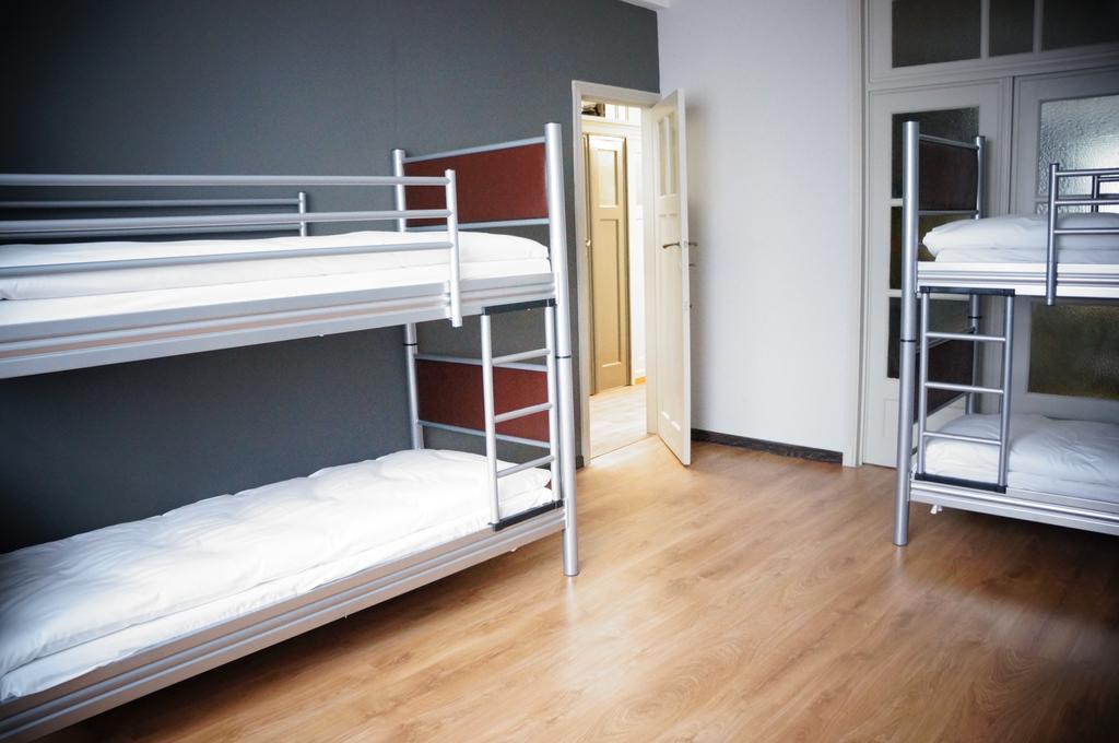 Es Hostel Saint-Gilles Εξωτερικό φωτογραφία